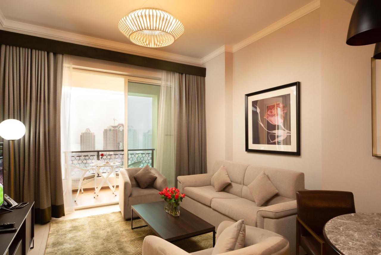 Retaj Baywalk Residence Доха Екстериор снимка