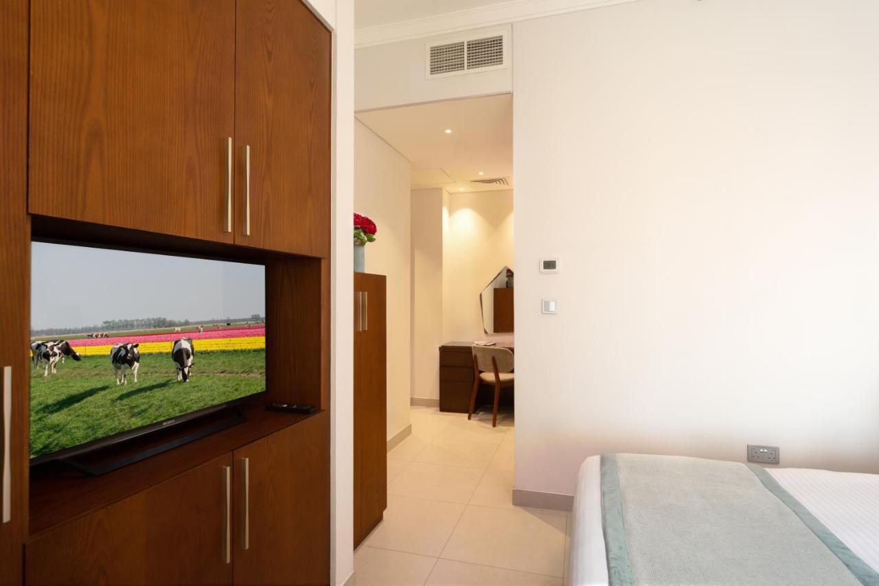 Retaj Baywalk Residence Доха Екстериор снимка