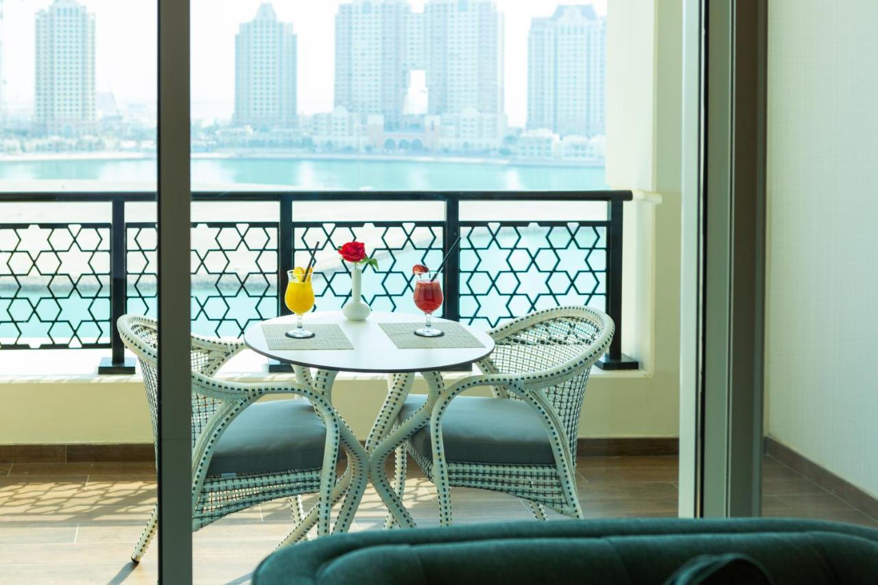 Retaj Baywalk Residence Доха Екстериор снимка
