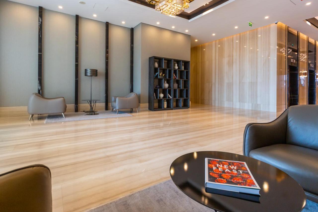 Retaj Baywalk Residence Доха Екстериор снимка