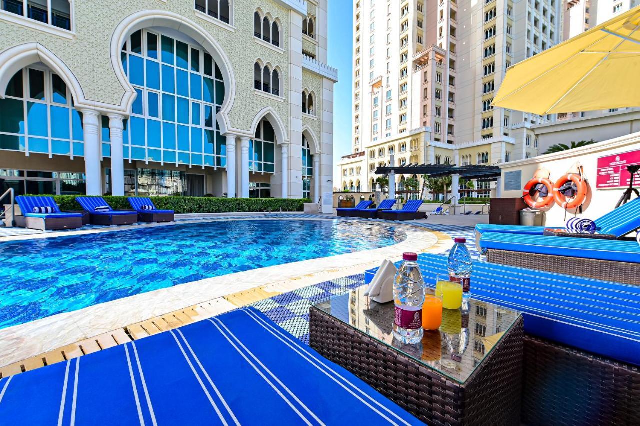 Retaj Baywalk Residence Доха Екстериор снимка