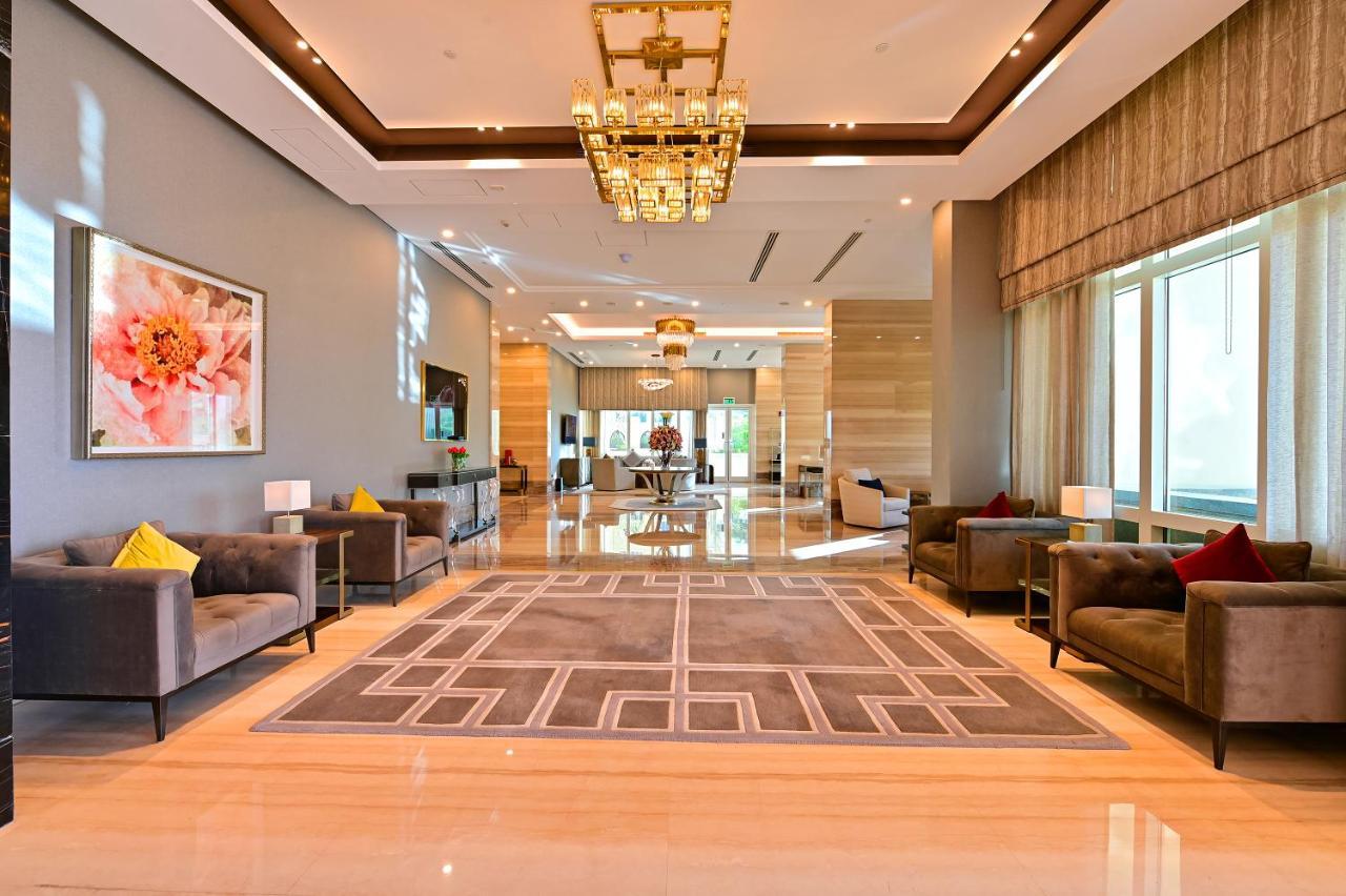 Retaj Baywalk Residence Доха Екстериор снимка